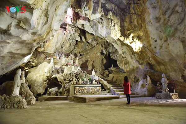 เยือนสถานที่ประธานโฮจิมินห์อ่านบทกวีอวยพรปีใหม่ผ่านสถานีวิทยุเวียดนามเมื่อ 70 ปีก่อน - ảnh 11